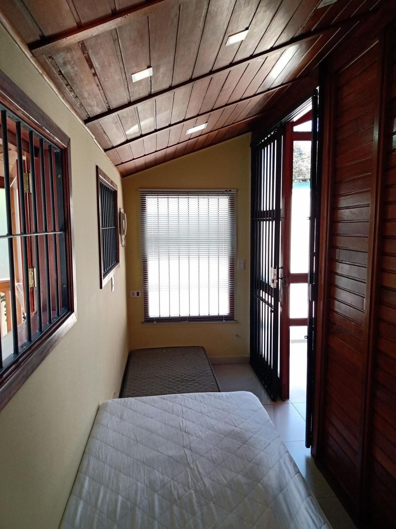 Moreira Casa Com Churrasqueira E Ar-Condicionado ウバトゥバ エクステリア 写真