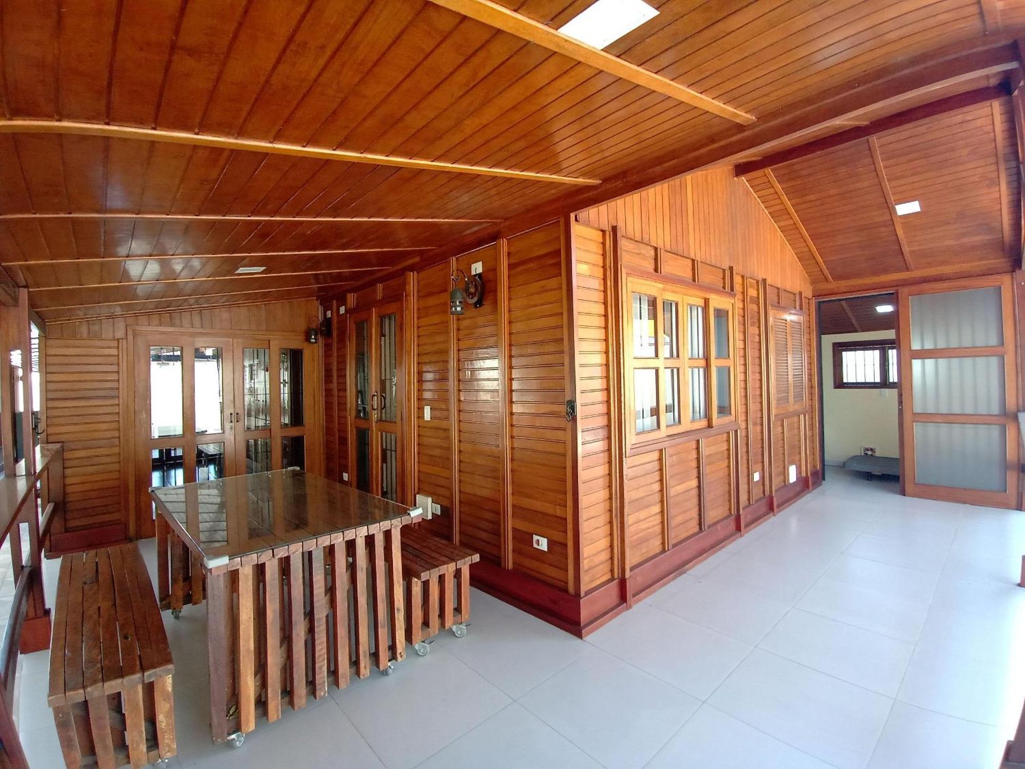 Moreira Casa Com Churrasqueira E Ar-Condicionado ウバトゥバ エクステリア 写真